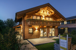 Blockhaus - Tiroler Holzhaus GmbH